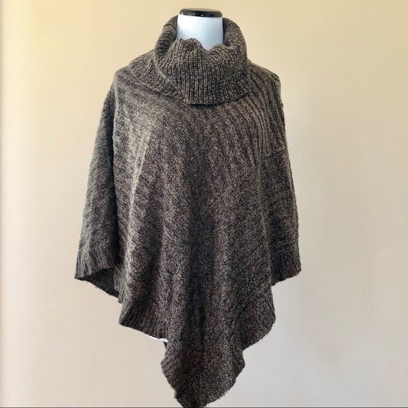 Karen Scott Sweaters - Karen Scott brown poncho sweater